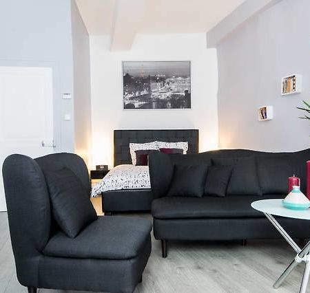 La Petite Bourgogne Apartment ดีจอง ห้อง รูปภาพ